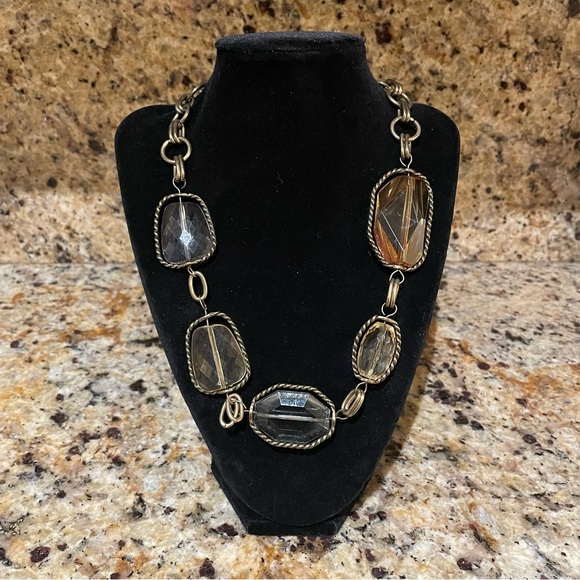 Elegant Gold and Silver Women's Necklace - Picture 1 of 3
